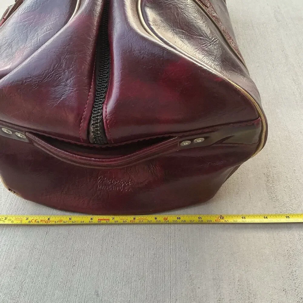 Vintage MacGregor USA Burgundy Sports Duffel Travel Bag Talon Zipper 24” Retro